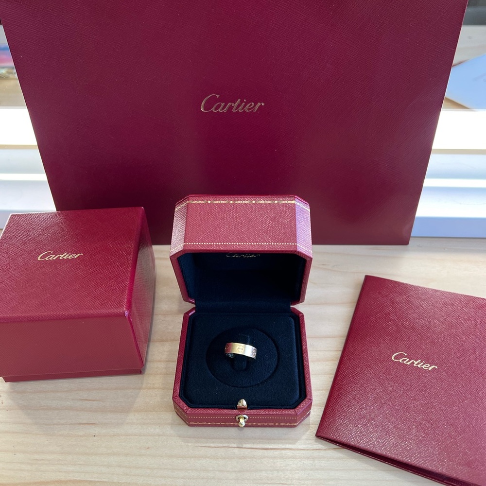 Cartier Love Ring Gold